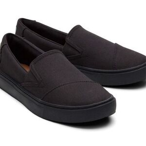 Toms Women’s Luca Black Slip-On Sneakers Canvas size 6 new